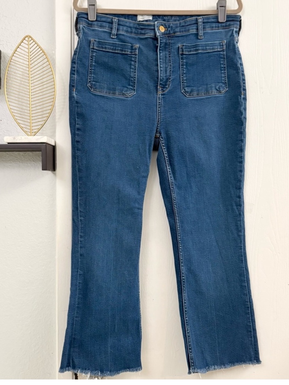 Pilcro Patch Pocket Blue Women's Cropped Flare Jeans Size 33